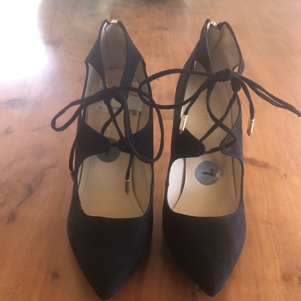 Marc Fisher Vegan Suede Black Lace Up Stiletto Pumps Sz 7‎ - EUC - Picture 2 of 10